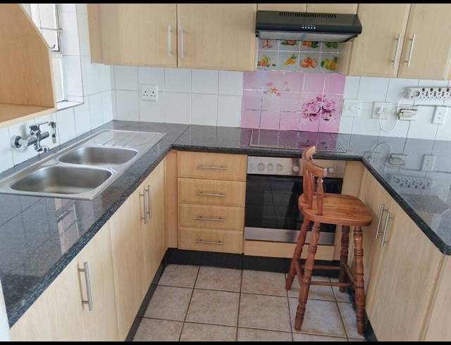 2 BEDROOM APARTMENT FOR SALE IN BEDFORD GARDENS